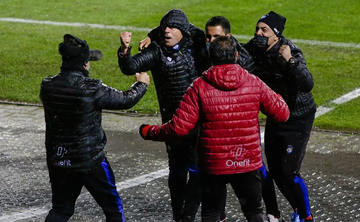 DT deja colista y se une a Unión San Felipe como nuevo entrenador DT deja colista y se une a Unión San Felipe como nuevo entrenador