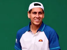 Tabilo gana su duelo "más fácil en la historia" y avanza en Roland Garros