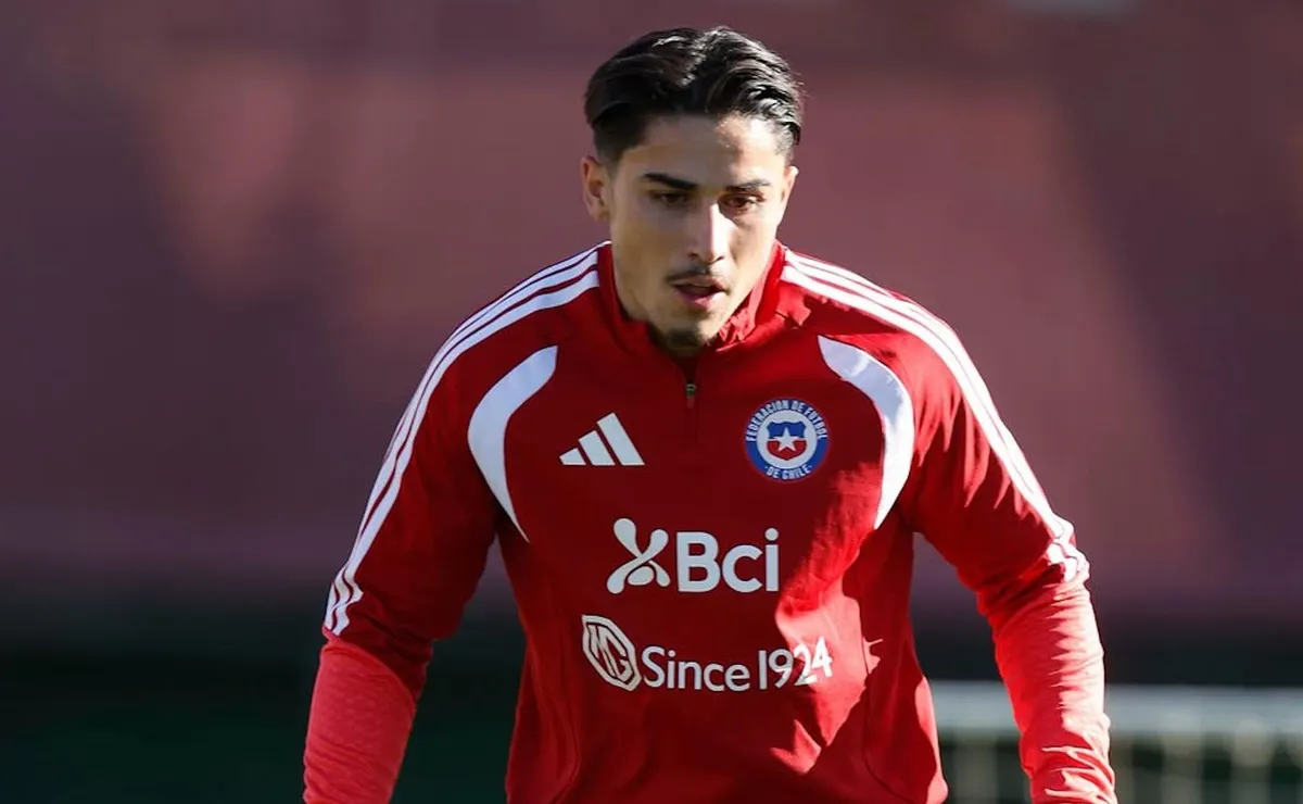 Nico Córdova se une a la Roja tras renunciar a Suiza Nico Córdova se une a la Roja tras renunciar a Suiza