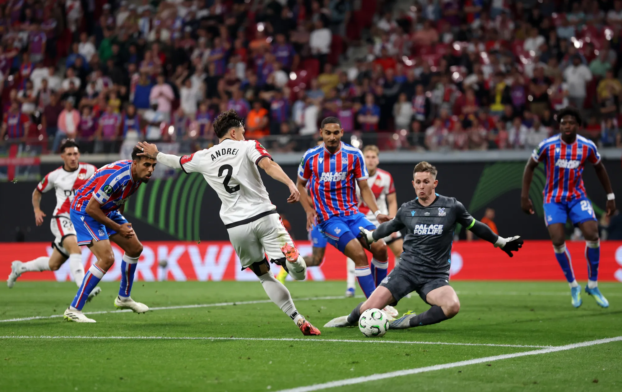 Inédito campeón continental en Europa: Crystal Palace se queda con la Conference League.