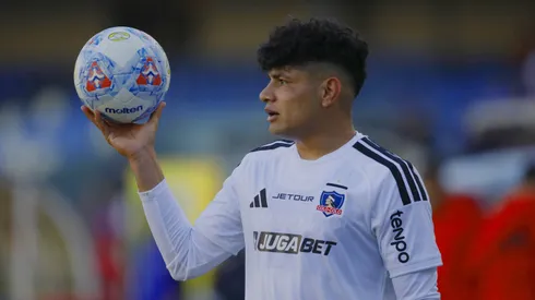 Aquino recibe fuertes cuestionamientos por su rendimiento en Colo Colo