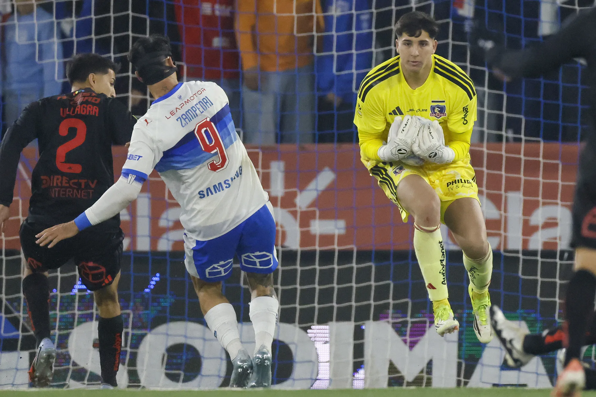 La selección chilena sub 20 puso en aprietos el arco de Colo Colo.
