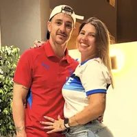 Esposa de Zampedri enciende las redes con un dardo a Colo Colo