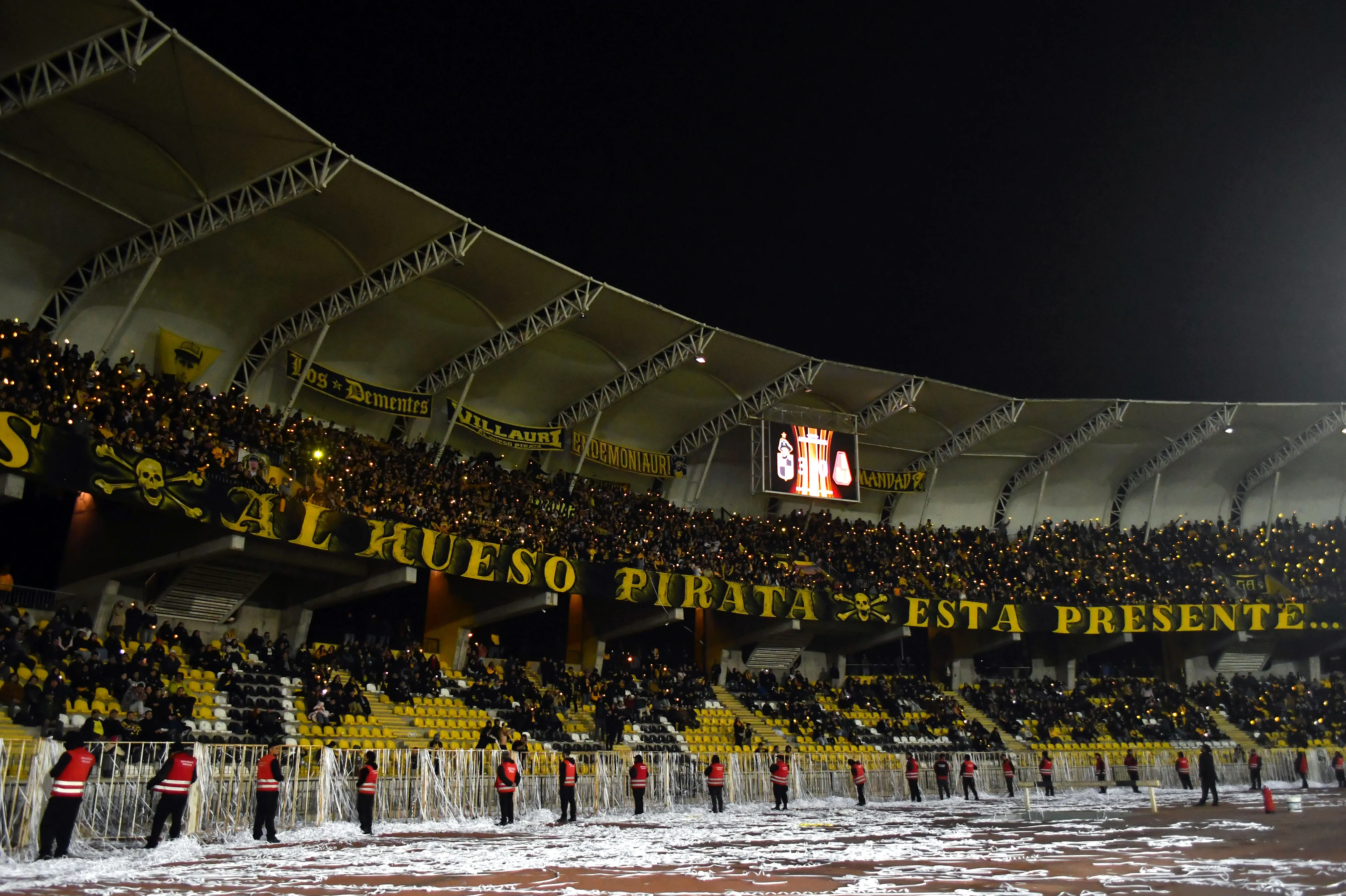 El Francisco Sánchez Rumoroso tiene para 18.500 personas. Foto: Alejandro Pizarro Ubilla/Photosport