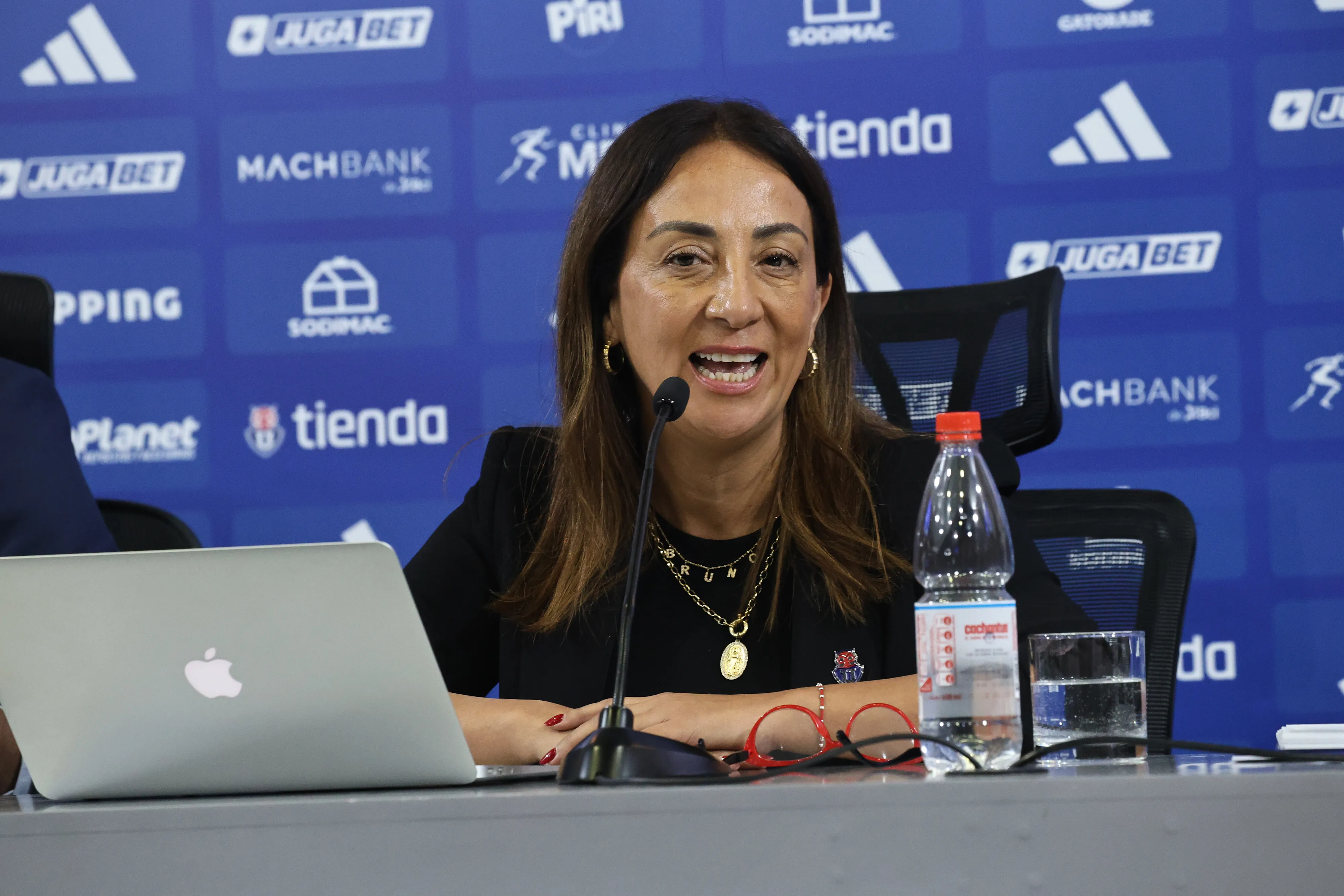 Cecilia Pérez juega un rol desde la cercanía con personeros de gobierno, con conversaciones a alto nivel. Foto: Diego Martin/Photosport