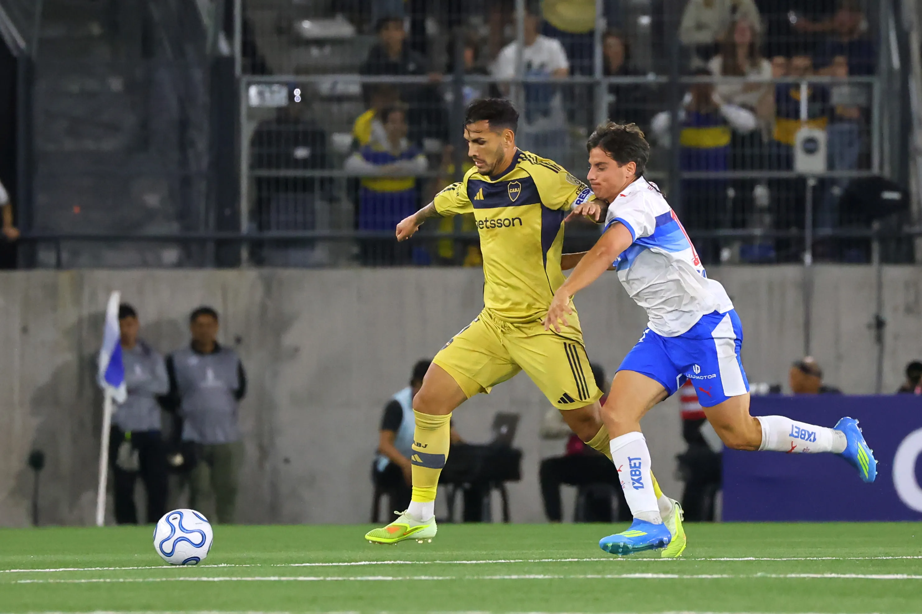 Universidad Católica jugará un partido clave ante Boca Juniors por la Copa Libertadores 2026. | Foto: Photosport.