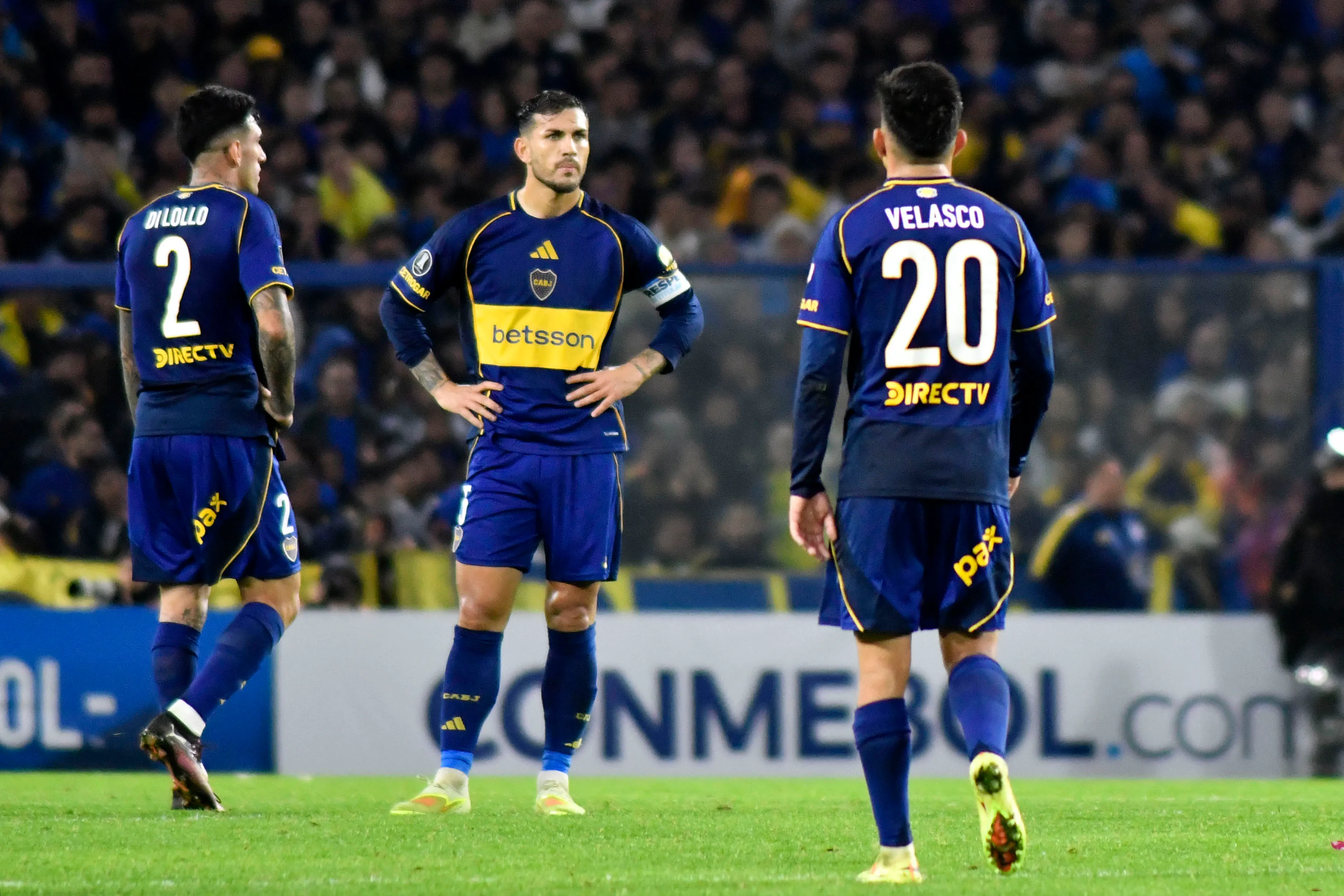 U. Católica dio el golpe y eliminó a Boca Juniors para avanzar como puntero | Photosport