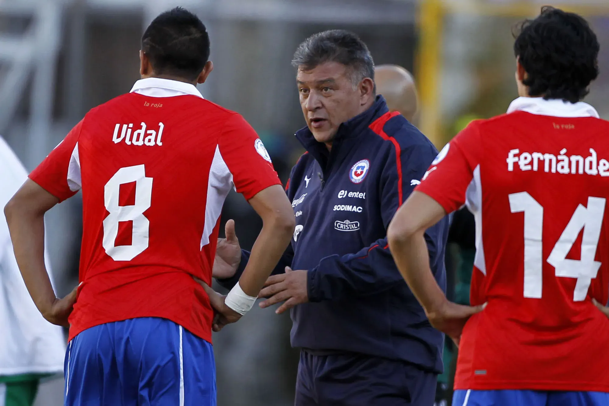Vidal y Alexis se quedan fuera del once en la carrera de Claudio Borghi.