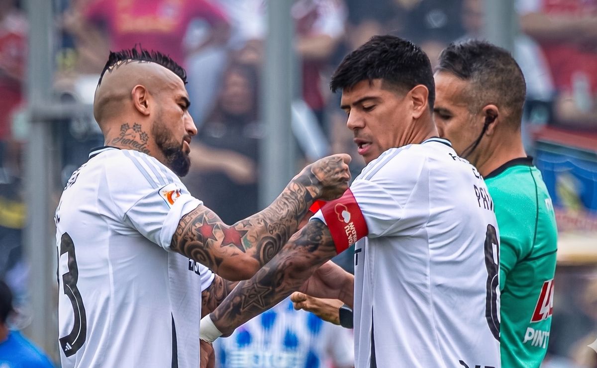 Esteban Pavez y su pesadilla en Colo Colo: “A Vidal no le importó que fuera capitán, me ayudó con el vestuario”