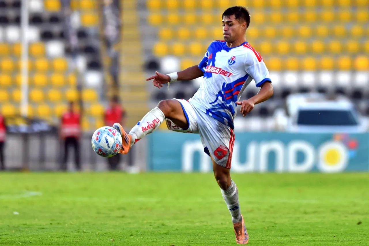 Fabián Hormazábal es duda para el partido de la U ante Concepción (Photosport)