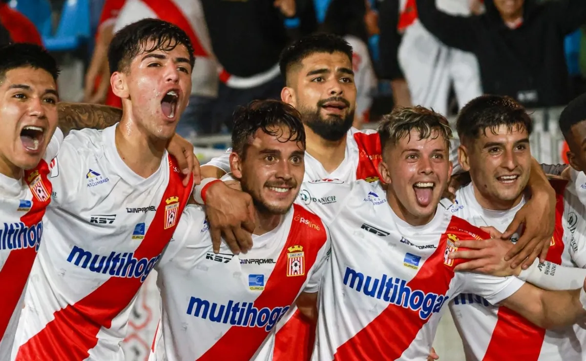 Curicó Unido ficha a capitán uruguayo para reforzar equipo Curicó Unido ficha a capitán uruguayo para reforzar equipo