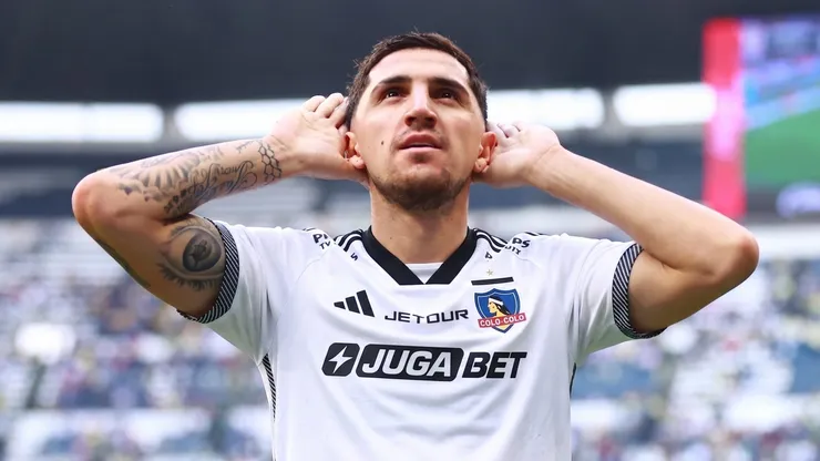 Desde Vélez hablan del futuro de Valdés.