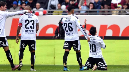 Lautaro Pastrán celebrando su gol en Colo Colo.