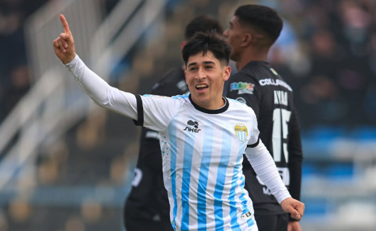 Primera B: Magallanes celebra sobre la hora vs Deportes Iquique en un partidazo lleno de goles