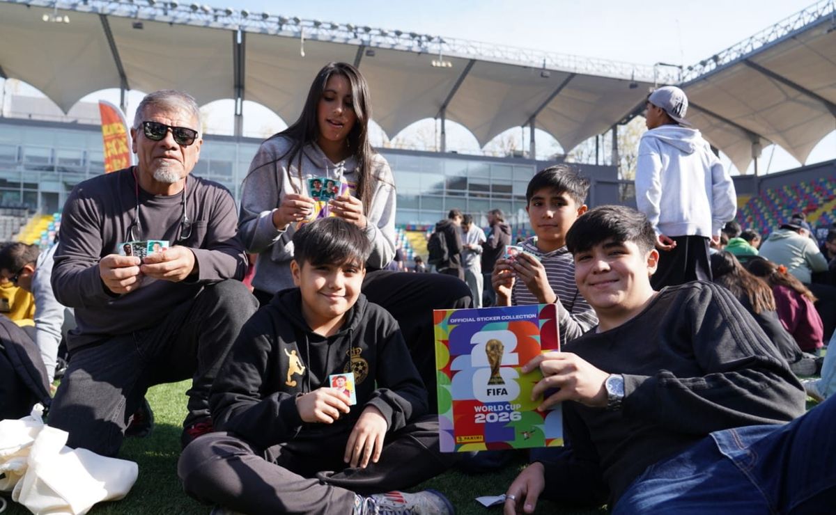 Más de 8 mil personas participaron en la “Gran Cambiatón” del álbum del Mundial 2026
