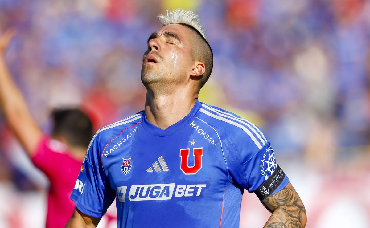 A seis meses de dejar U de Chile: Leandro Fernandez a una firma de club que pelea el descenso