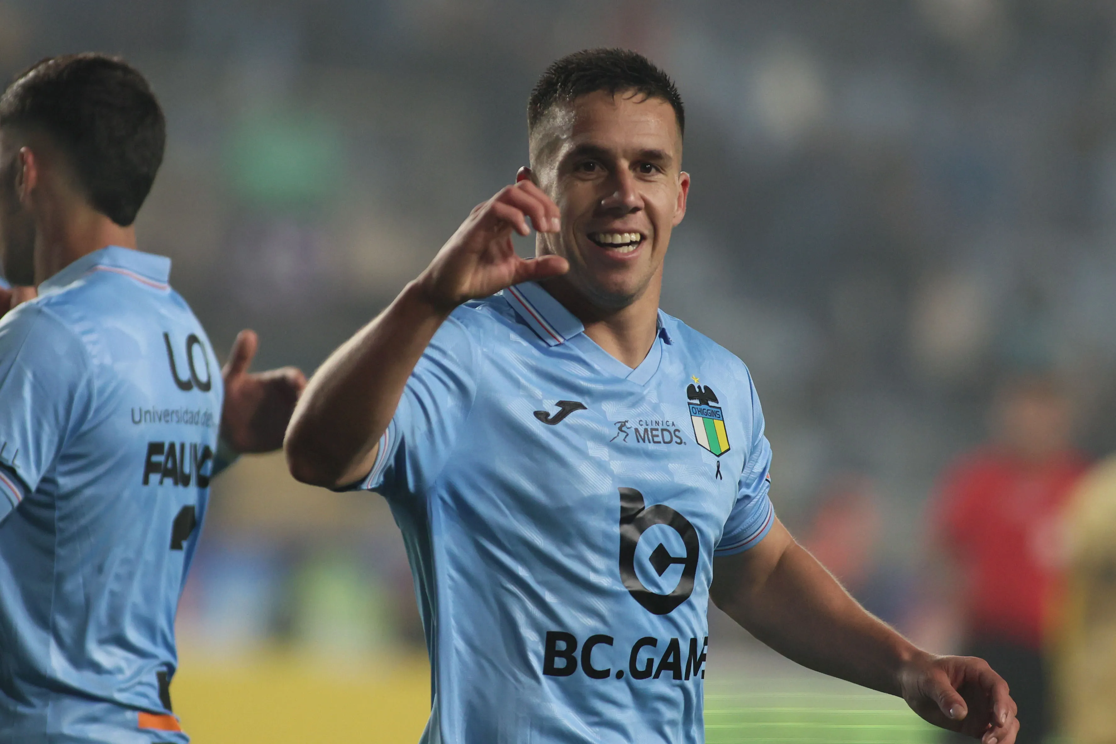 Así celebró Francisco González uno de sus dos goles a los Ruleteros. (Jorge Loyola/Photosport).