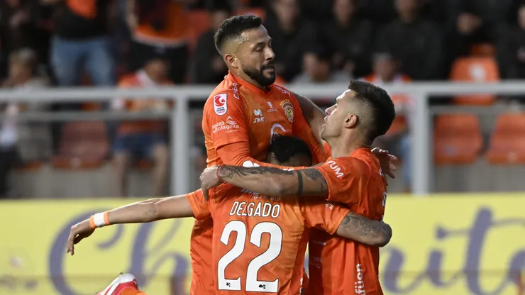 Cobreloa es puntero de la Primera B y ahora juega ante Puerto Montt