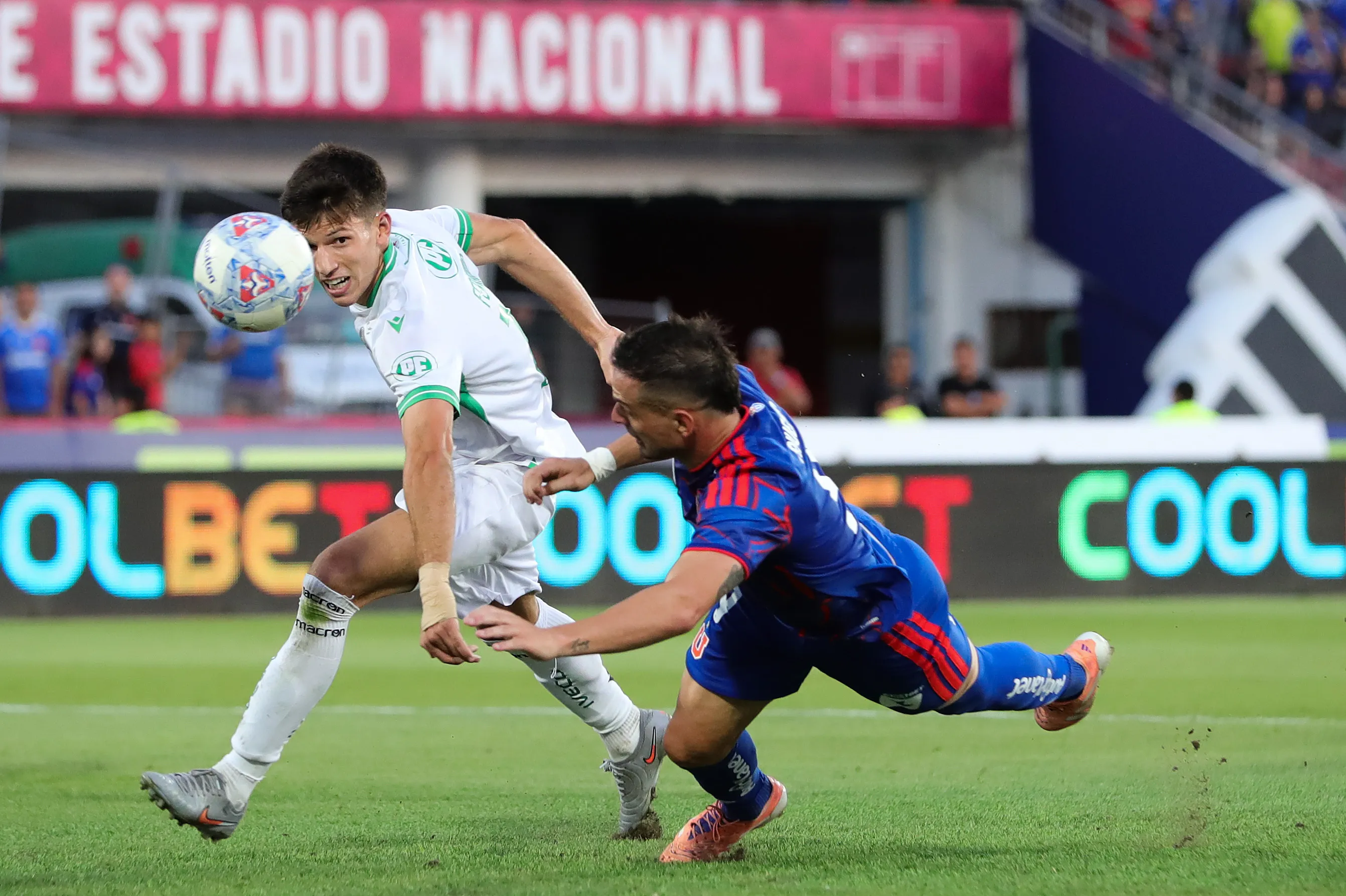 Octavio Rivero ha tenido un 2026 con traspiés evidentes. (Felipe Zanca/Photosport).