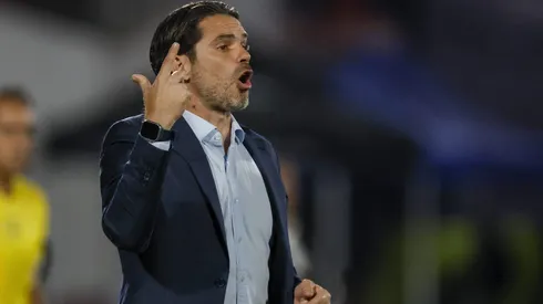 Fernando Gago tiene dos bajas confirmadas y otra duda con Zaldivia.