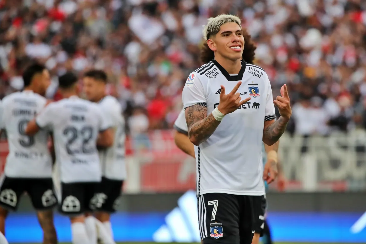 Carlos Palacios hizo público su deseo de regresar a Colo Colo (Photosport)