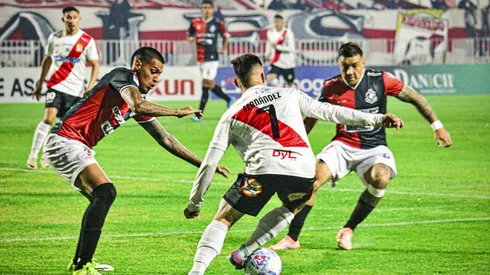 Curicó Unido y Antofagasta cerraron la jornada 14 en Primera B.