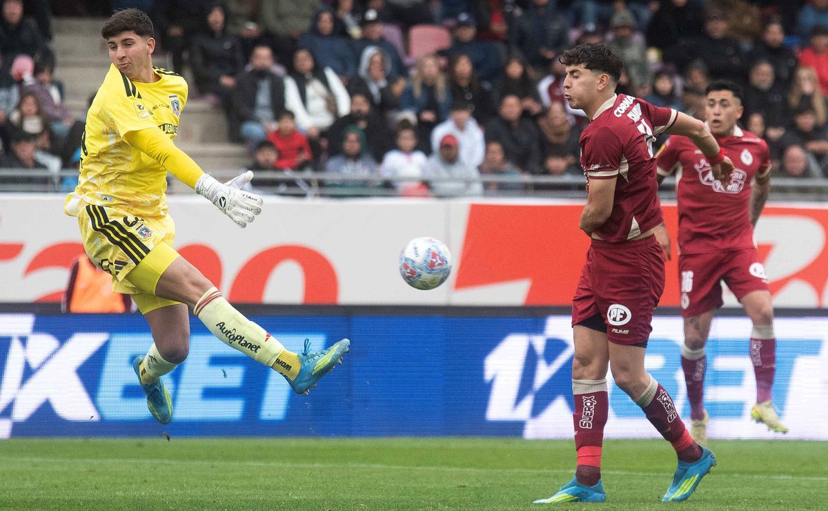 Claudio Bravo cuenta la verdad de los errores de Maureira en Colo Colo: “Lo habíamos advertido”