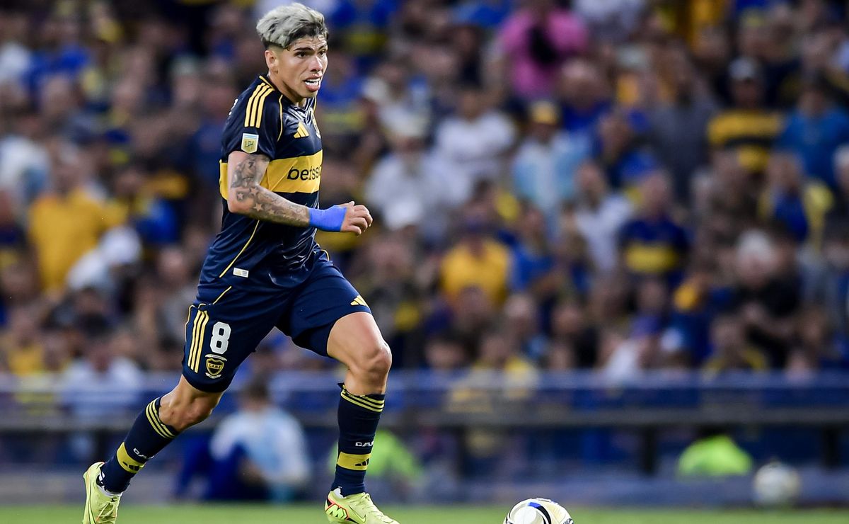 Boca Juniors rompe el deseo de Colo Colo con Carlos Palacios: “Riquelme se mantiene firme”