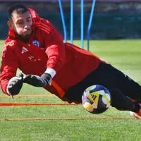 “De alto nivel”: Gillier y la guerra por ser el arquero de La Roja
