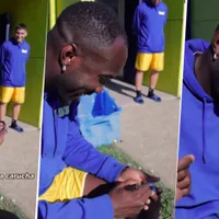 "Está carucha...": La reacción de Waterman a su lámina en el álbum del Mundial