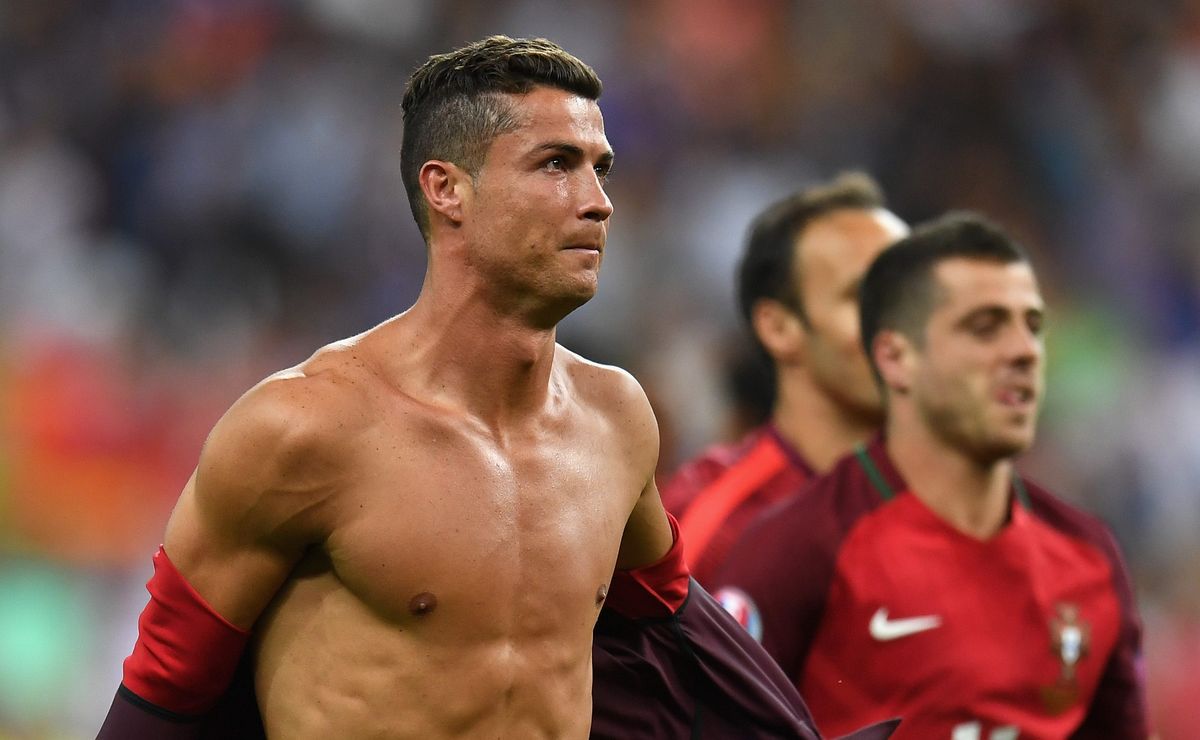 “Ojalá pueda cambiar camiseta con Cristiano Ronaldo”: el sueño de Lucas Cepeda ante Portugal