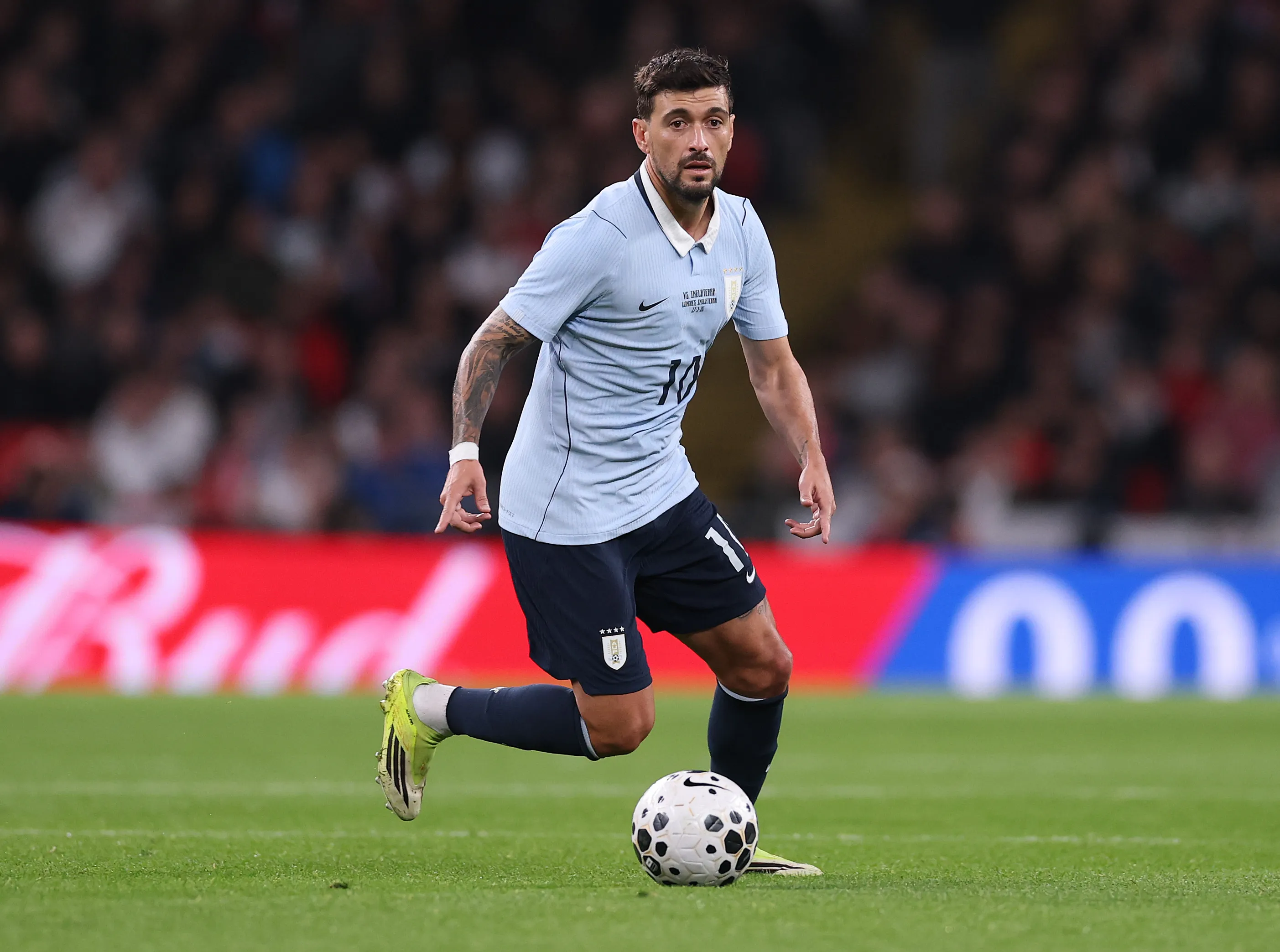 Giorgian De Arrascaeta se lesionó en Uruguay, pero igual llega al Mundial. Foto: Getty Images.