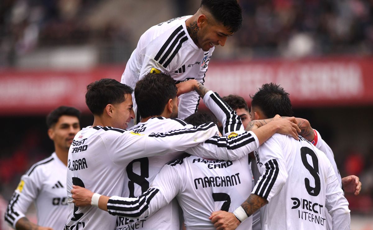Coca Mendoza marca los dos refuerzos que debería buscar Colo Colo: “Un volante que no está en Chile y un lateral derecho”