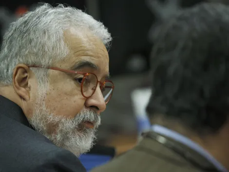 Los chats que comprometen a la U con Luis Hermosilla