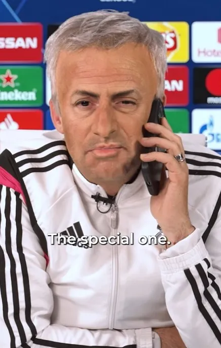 Stefan Kramer como Mou