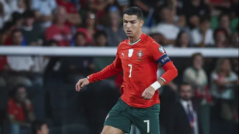 Portugal define su formación ante Chile