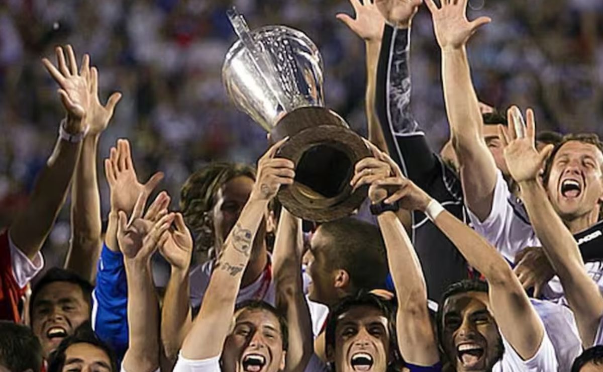 Le remontó 7 puntos a Colo Colo para ser campeón y ahora es firme candidato a Boca Juniors