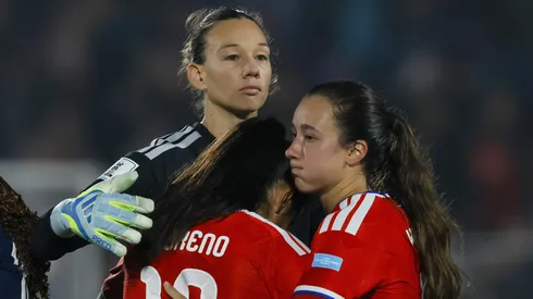 Tiane Endler sufre tras la eliminación de Chile.