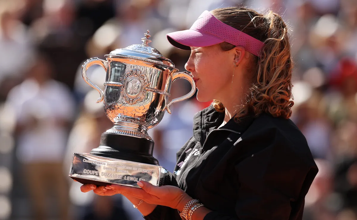 Mirra Andreeva vence a Maja Chwalinska en Roland Garros