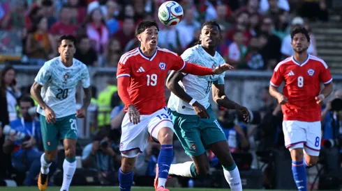 Chile ante Portugal en Lisboa.