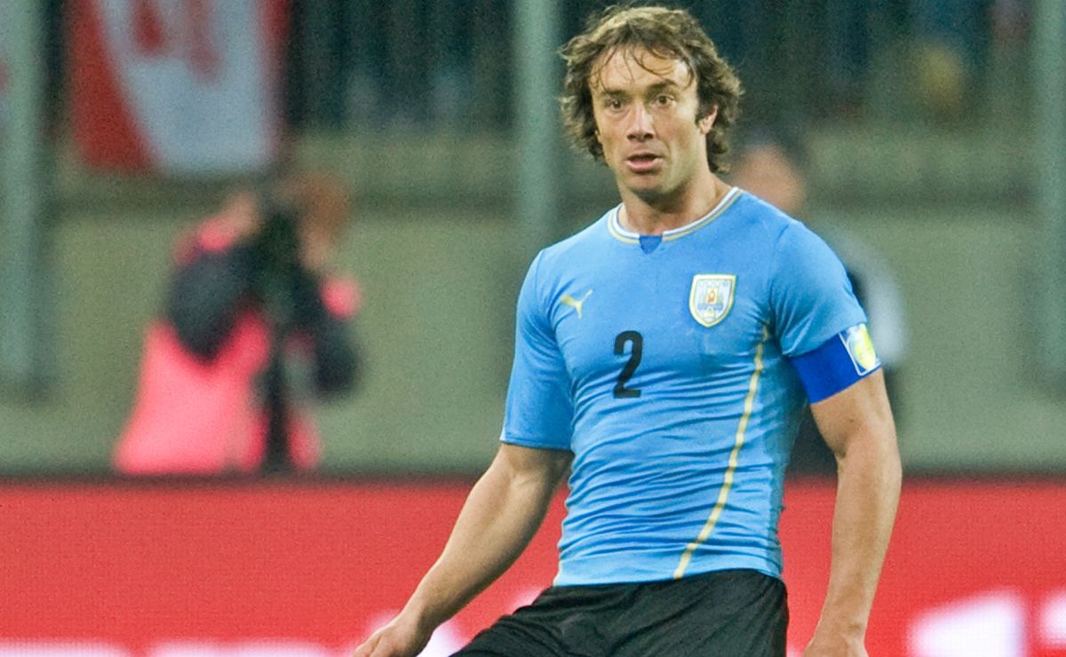 Diego Lugano desafía a la FIFA y advierte que Uruguay tiene “cinco títulos mundiales”