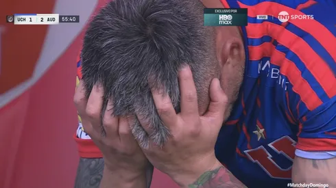 Charles Aránguiz quedó así tras una lesión más este año.