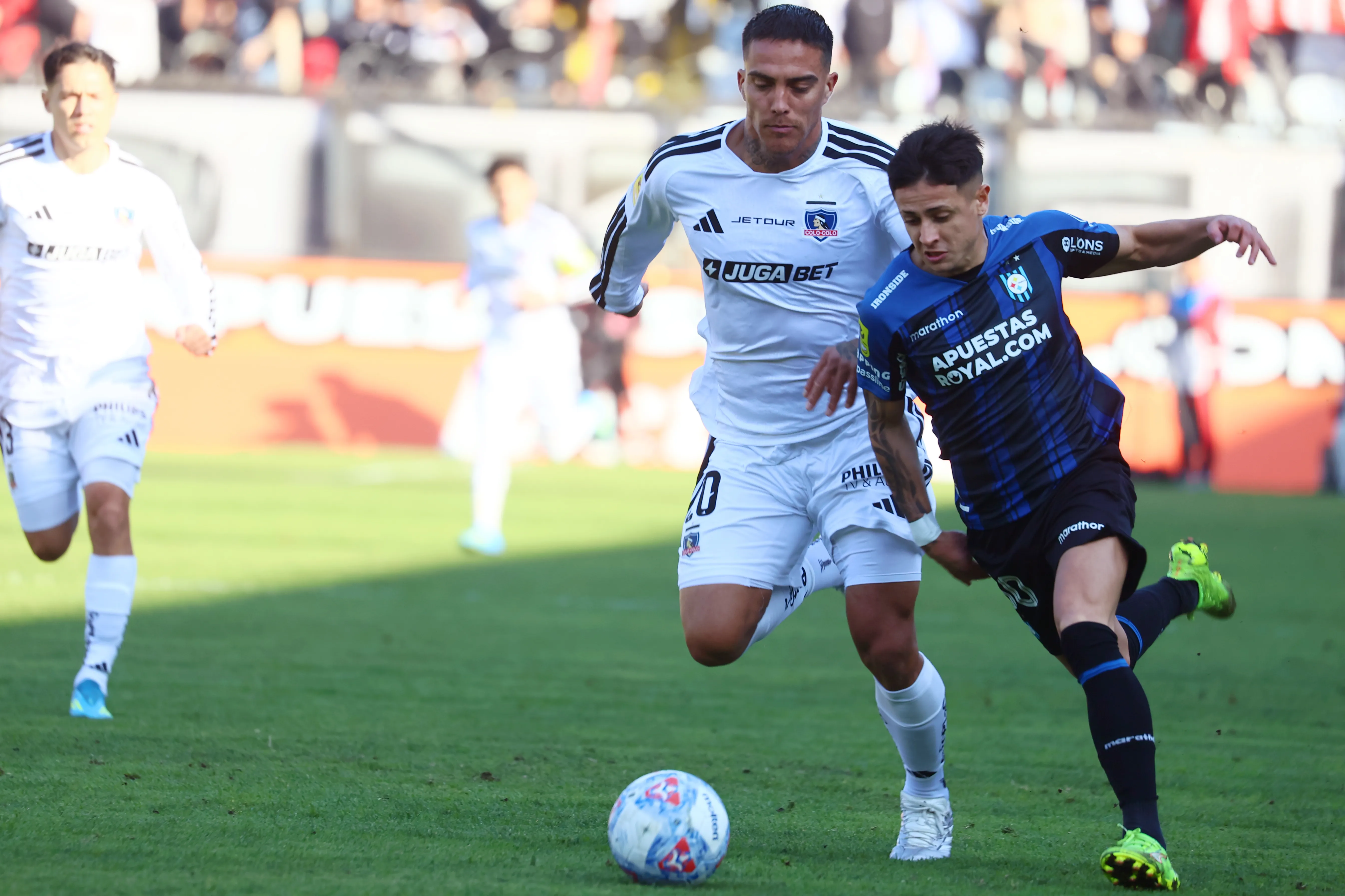 Javier Méndez fue titular en la derrota de Colo Colo | Photosport