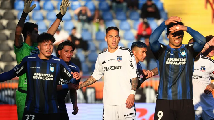 Javier Correa criticó el arbitraje tras derrota de Colo Colo.