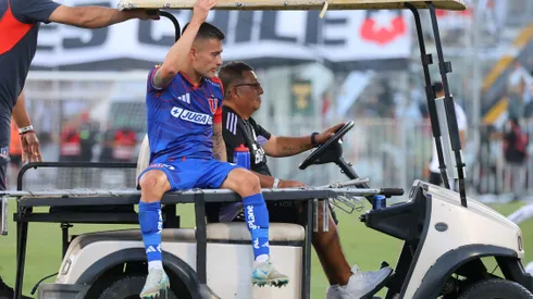 Charles Aránguiz sufre con las lesiones en la U esta temporada.