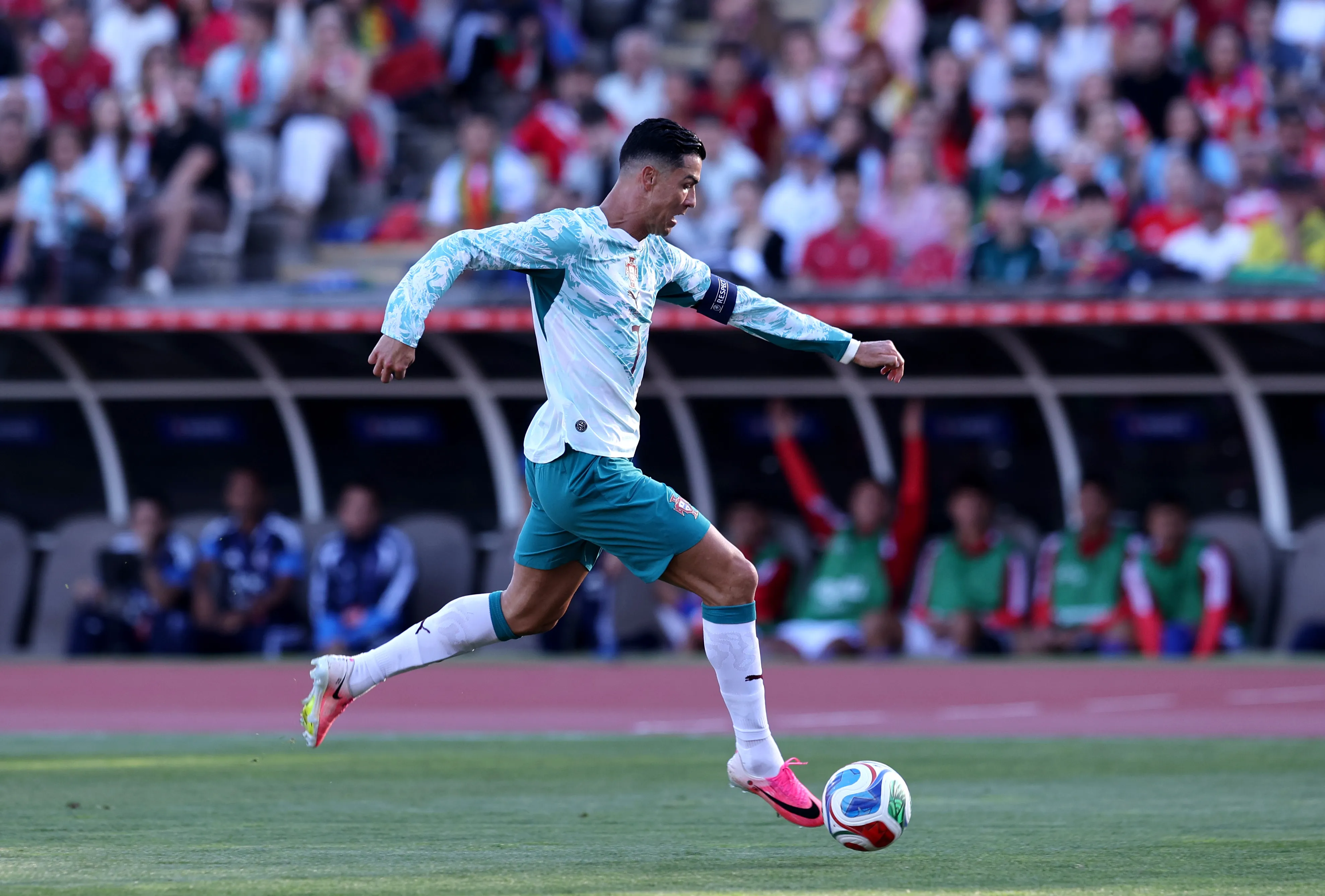 Cristiano Ronaldo fue la gran figura de Portugal. (Photo by Carlos Rodrigues/Getty Images)