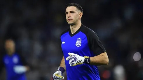 Dibu Martínez está en la mira de la Juventus.