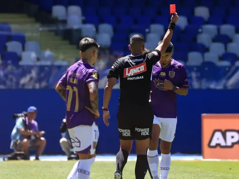Un árbitro chileno en el partido inaugural del Mundial