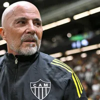 ¿Se reencuentra con chilenos? Talleres negocia fichaje de Sampaoli