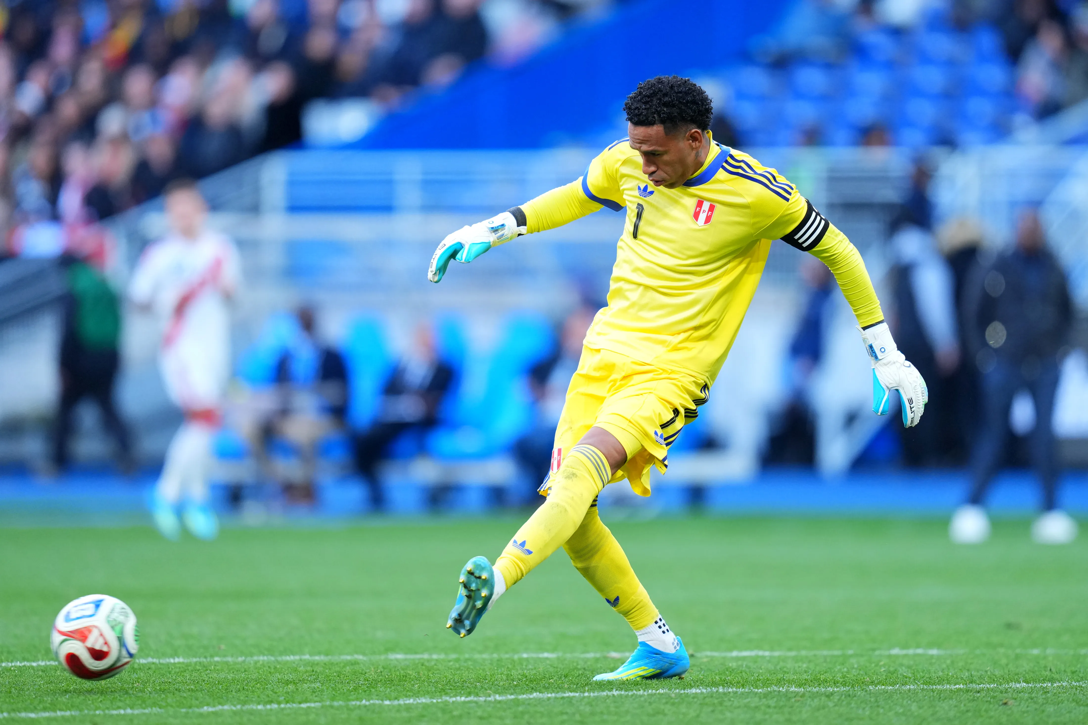 Pedro Gallese suma 127 partidos internacionales con Perú. (Franco Arland/Getty Images).